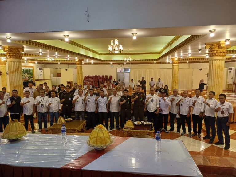 Pilar Pembangunan Berkelanjutan: Pemdes Se-Kecamatan Galut Ikuti Sosialisasi Transparansi JAGA DESA