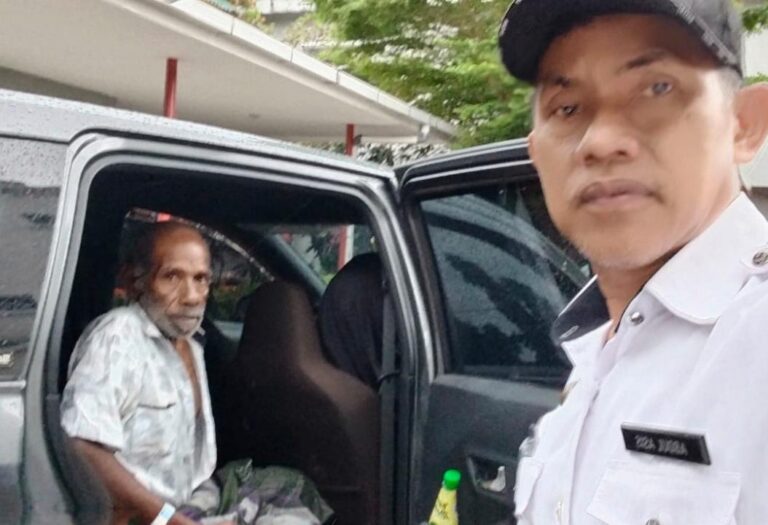 Kepedulian Kades Tamasaju, Abdul Asis Dg. Nyampa, Bantu Warga Papua Jalani Operasi Tanpa Biaya