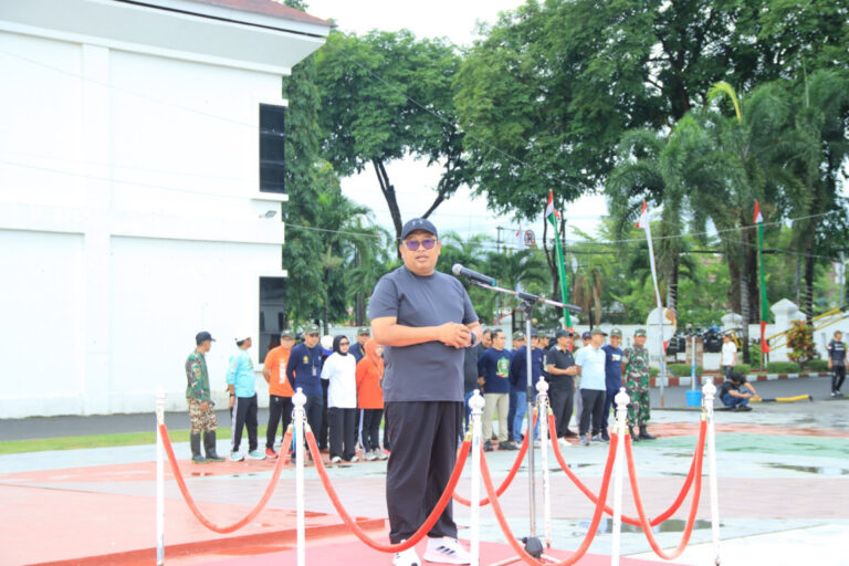 Tindak Lanjut Arahan Presiden RI, Bupati Takalar Pimpin Apel Kebersihan dan Canangkan Gerakan ASRI