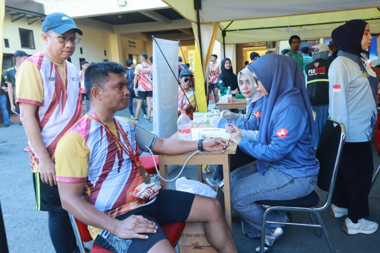 Dandim 1426 Takalar Hadiri dan Meriahkan Takalar Run 2026, Ajak Masyarakat Budayakan Hidup Sehat