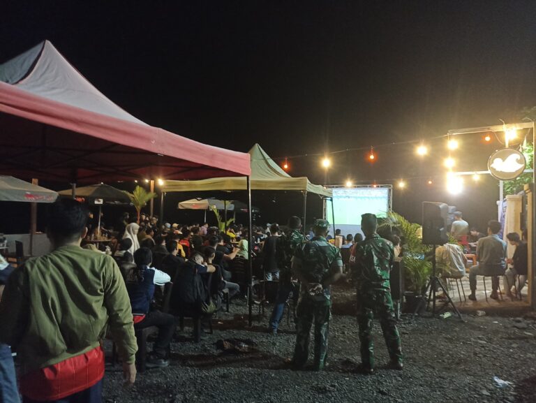 Nobar Piala Dunia 2026 di Wilayah Kodim 1426/Takalar, Pererat Silaturahmi TNI dan Masyarakat