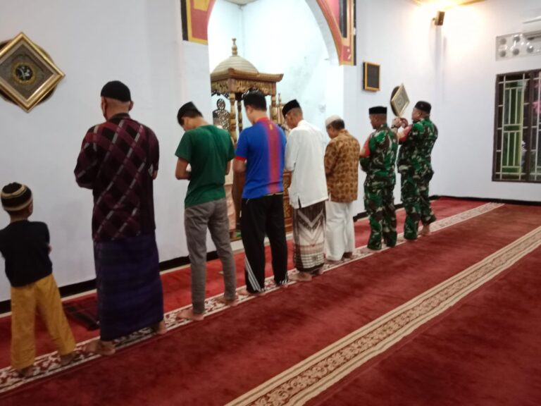Koramil 1426-01/Polut Rutin Gelar Sholat Subuh Keliling, Perkuat Silaturahmi dan Kemanunggalan TNI-Rakyat