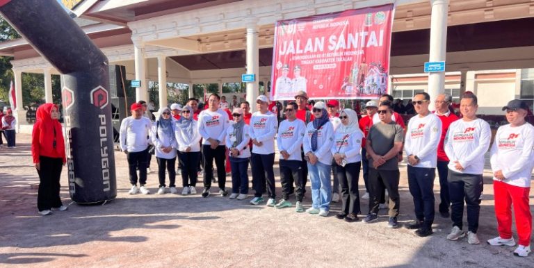 Wabup Takalar Pimpin Jalan Santai HUT RI ke-81, Momentum Perkuat Kebersamaan dan Pelayanan